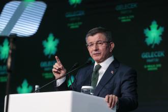 Davutoğlu, Erdoğan’ın Libya ile anlaşmasına destek verdi