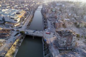 Depremde yıkılan İnci Apartmanı'nın statik proje müellifi tutuklandı