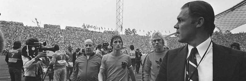 1974 Almanya: Başrolde Hollanda ve Total Futbol