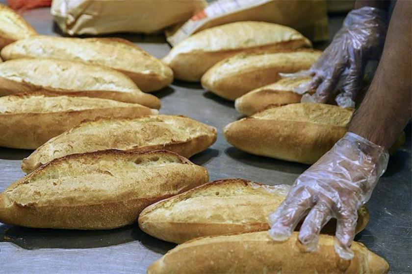 Mersin'de belediyelerin ücretsiz ekmek dağıtması yasaklandı