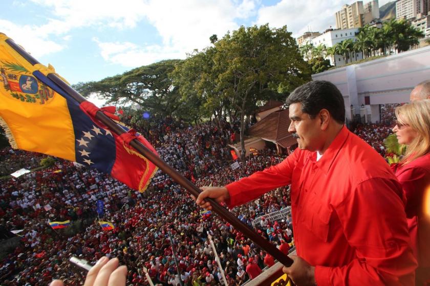 Venezuela’da ABD-sağ muhalefet yapımı darbe girişimi