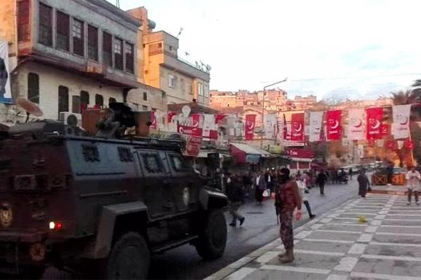 Seçim bürosuna saldırı: Urfa'da Saadet Partili kişi bacağından vuruldu