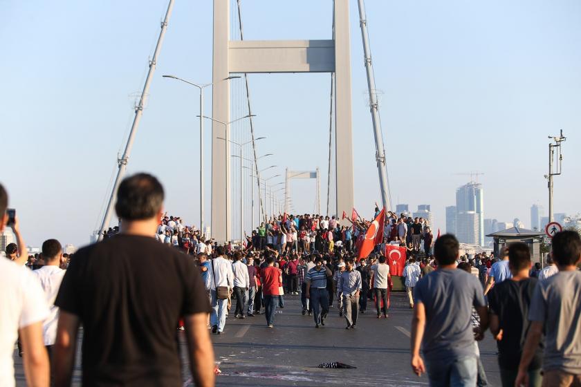 "AKP, FETÖ’nün siyasi ayağının tartışılmasını engelledi"