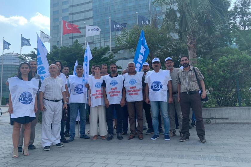 KESK yürüyüş kolu, Adana'da grevdeki Hilton SA işçilerini ziyaret etti