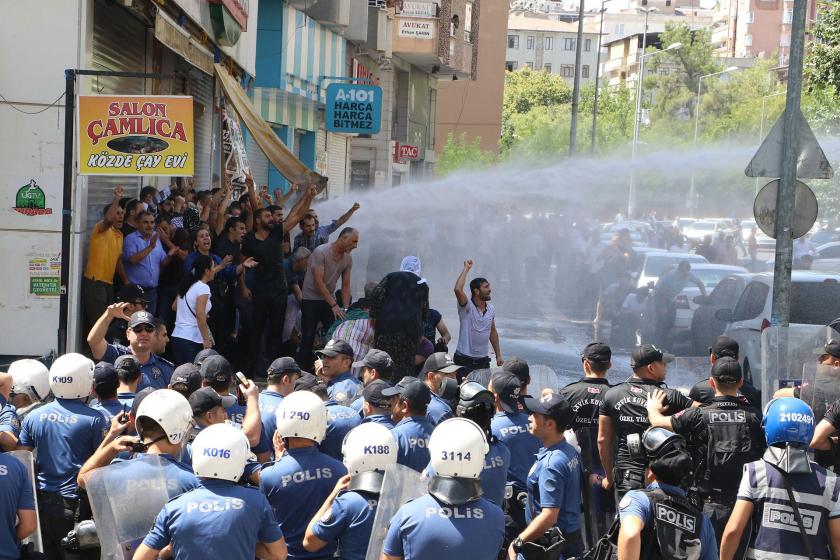 Diyarbakır, Mardin, Van, İstanbul ve Ankara'da kayyum eylemlerine polis saldırdı