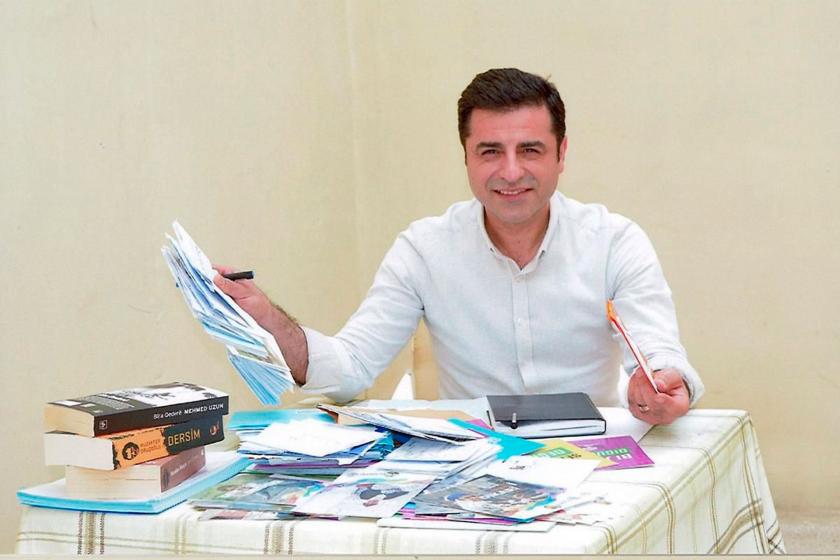 Demirtaş sessizliğini bozdu: Türkiye'de artık siyaset değil, tüccarlık yapılıyor