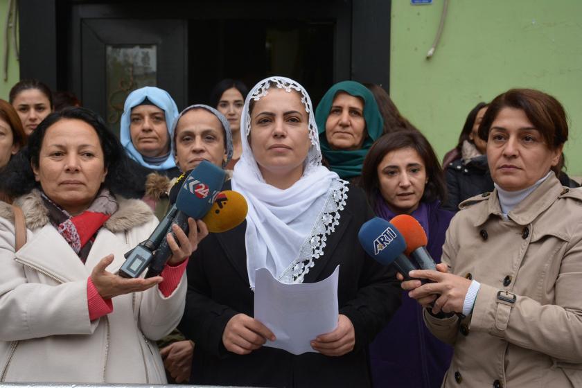 HDP Diyarbakır Milletvekili Remziye Tosun'a 10 yıl hapis cezası verildi