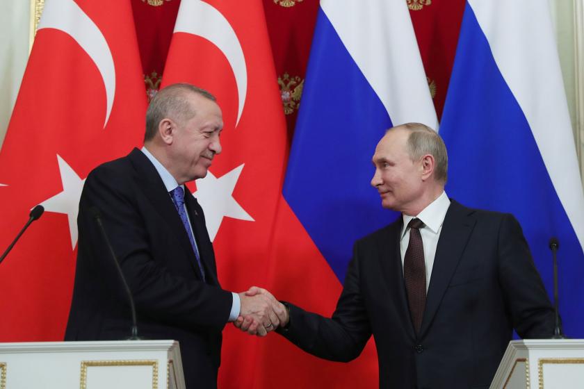 Erdoğan ve Putin görüştü: İdlib'de bu gece ateşkes yürürlüğe girecek