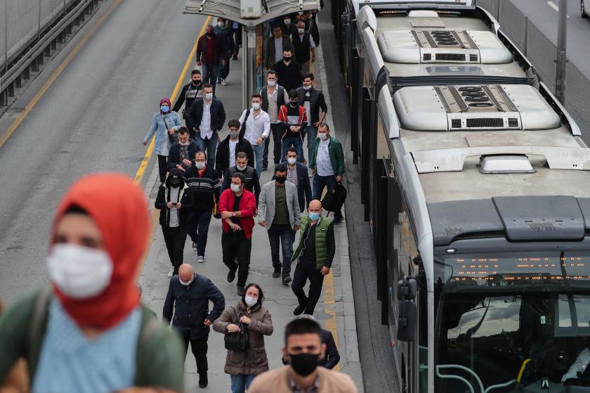 Türk Tabipleri Birliği: Erken yeniden açılmanın sonuçları alarm veriyor