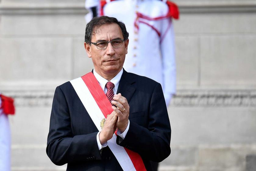 Peru'da Devlet Başkanı Martin Vizcarra'yı görevden alma süreci başlatıldı