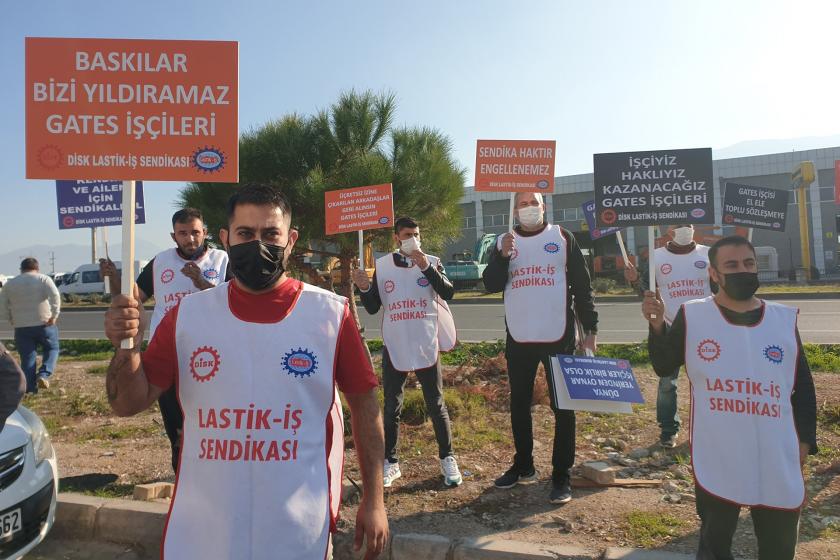 İzmir Kemalpaşa Gates fabrikasında sendikalı işçiler zorla ücretsiz izne çıkarıldı