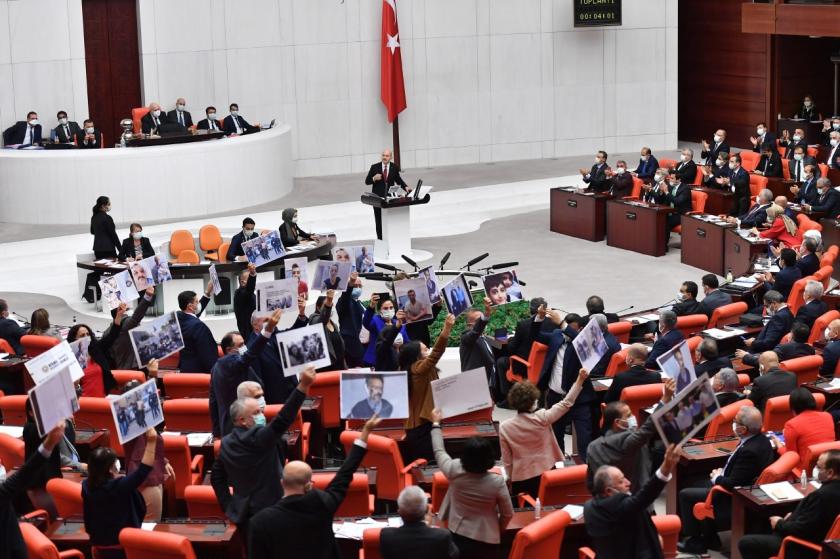 İçişleri Bakanı Süleyman Soylu Meclis’te protesto edildi