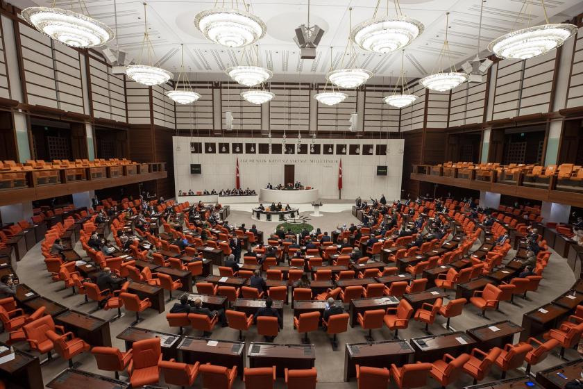 Dernekler ve vakıflara OHAL hukuku: MHP’nin anladığı anlamda "tersten reform"