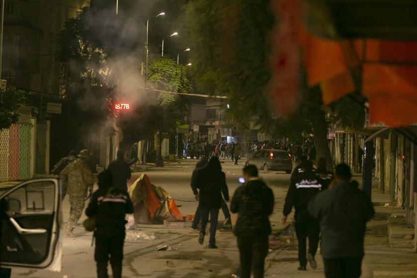 Tunus'ta yoksulluk ve işsizliğe karşı eylem düzenlendi