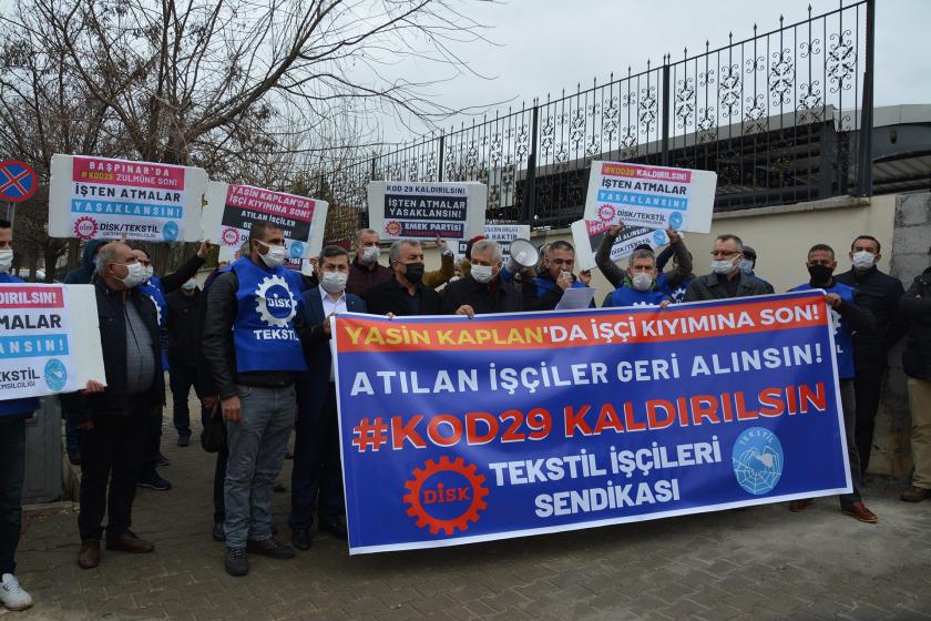 Antep’te Yasin Kaplan Halı’da Kod-29’dan işten atılan işçiler direniş başlattı