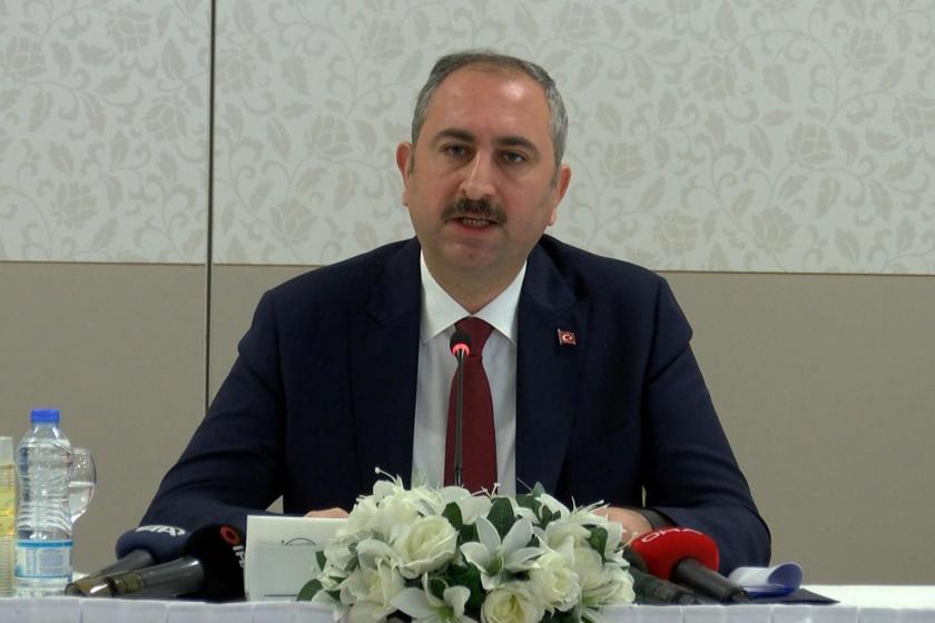 Adalet Bakanı Abdülhamit Gül istifa etti