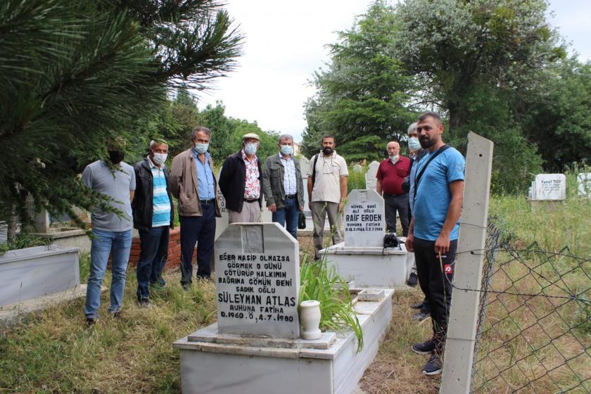 Çorum katliamının 41. yılında yaşamını yitirenler mezarları başında anıldı