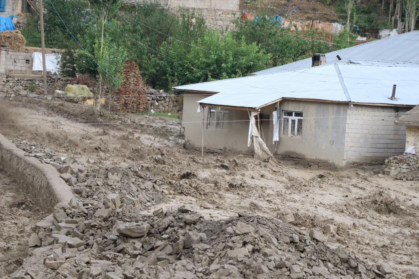 Başkale'de peş peşe üçüncü sel | "Afet bölgesi ilan edilsin halkın zararı giderilsin"