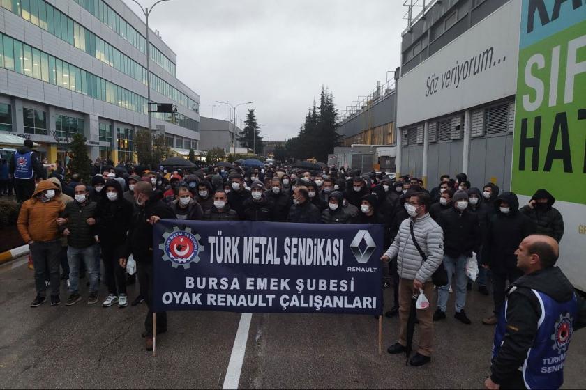 Bursa’da metal işçileri MESS'in yüzde 12 zam teklifine karşı eylem yaptı