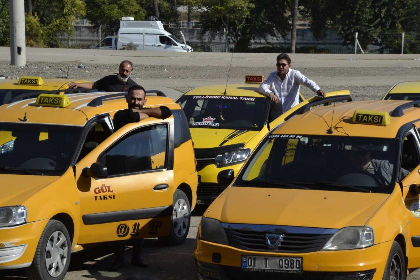 Müşteri bulmakta zorlanan taksiciler vergilerin kaldırılmasını istedi