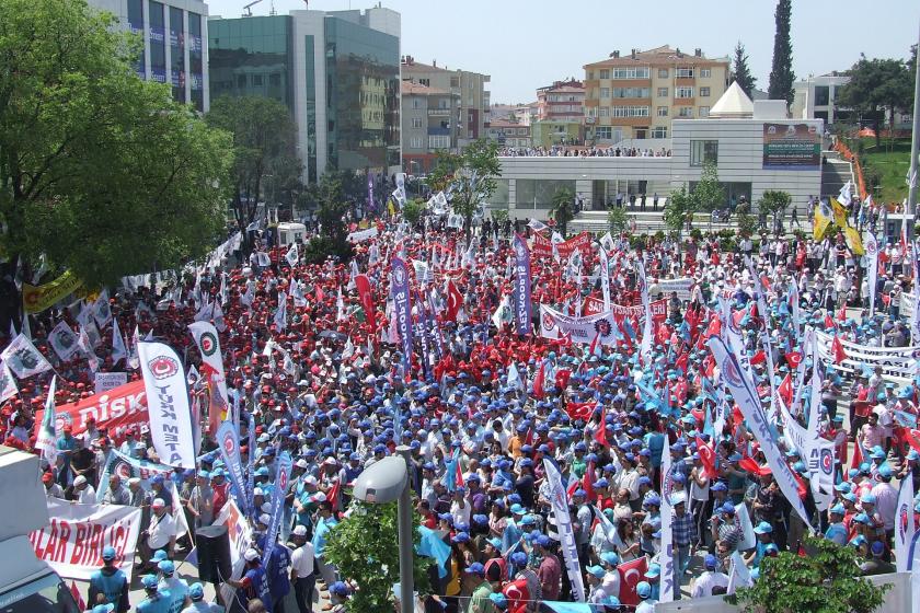 1 Mayıs’a taleplerimizle gitmeliyiz çünkü ‘bu böyle’ gitmez