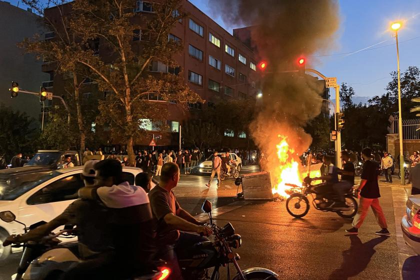 İran'da protestolar sürüyor: Üşneviye şehri halkın kontrolüne girdi