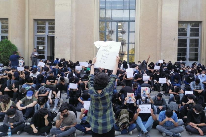 İran’da protestolar 16’ncı günü geride bıraktı | Öğrenciler, akademisyenleri greve çağırdı