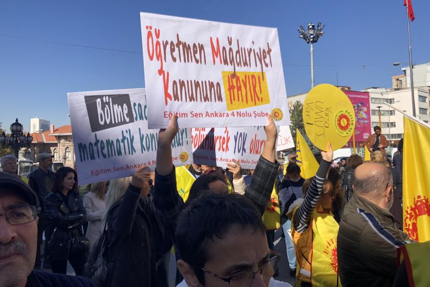 İş bırakma eylemindeki öğretmenler: Öğretmenlik kariyer yapılacak meslek değildir