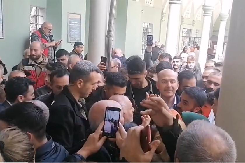 Soylu'ya '14 Mayıs darbe girişimidir' sözlerini soran muhabirin telefonu alındı, videolar silinmeye çalışıldı