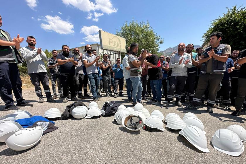 Dersim’de elektrik işçileri düşük zamma karşı iş yavaşlattı