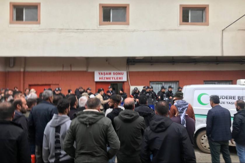 Şırnak'ta aracı taranan DEM Parti yöneticisi yaşamını yitirdi