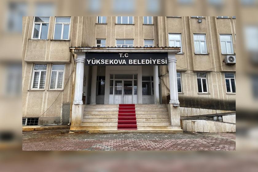 Yüksekova kayyumu milyonları emniyet, kutlama ve kadayıfa harcamış