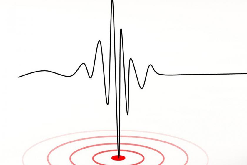 Ege Denizi'nde son 48 saatte 100'ün üzerinde deprem meydana geldi