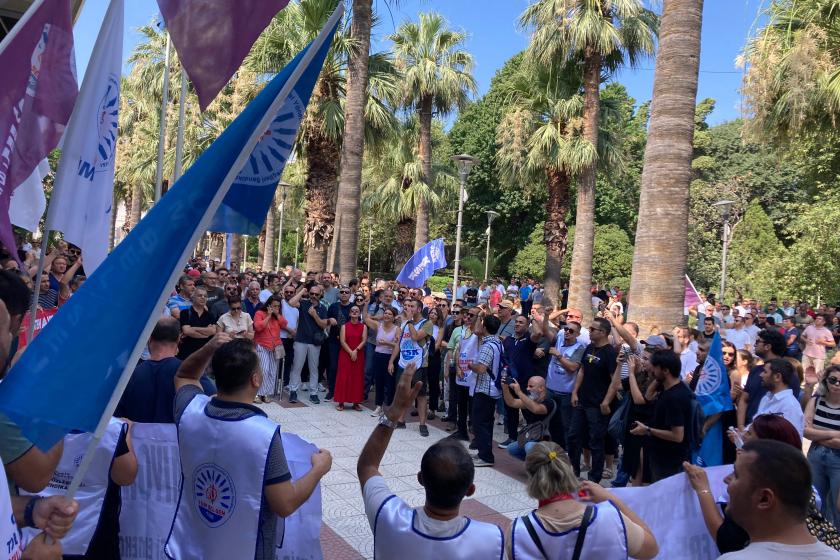 İzBB’de çalışan kamu emekçileri özgür toplu sözleşme talebiyle tam gün iş bıraktı