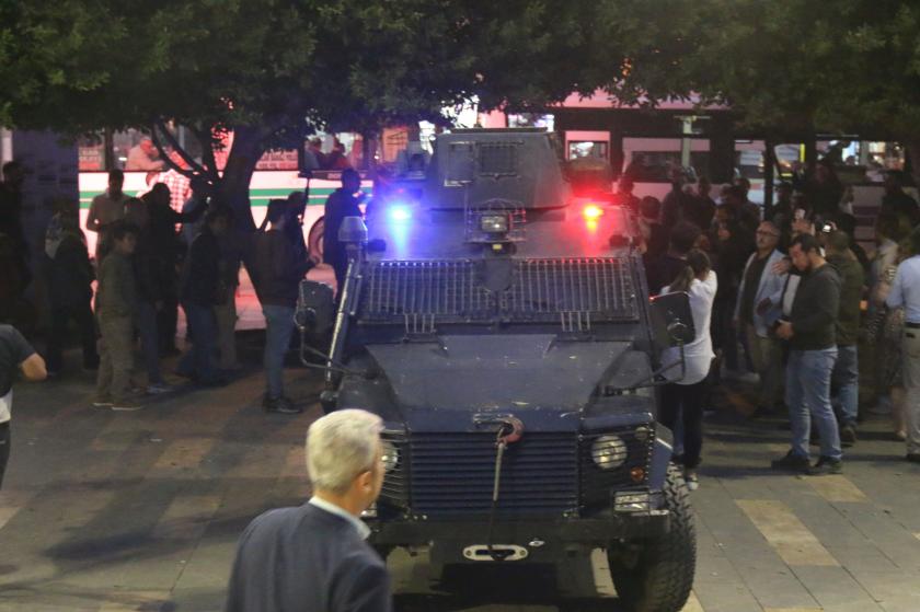 Kayyım protestolarında en az 92 kişi gözaltına alındı