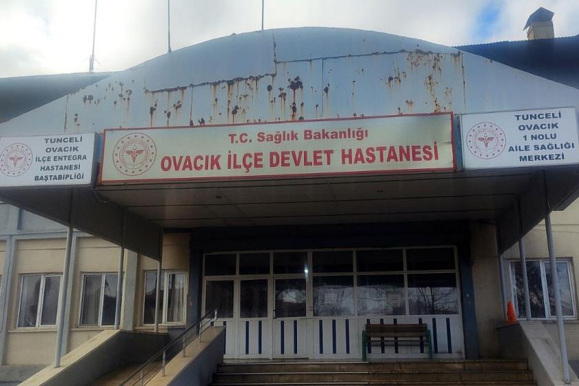 Eksi 15 derecede kalorifer yanmıyor: Ovacık Devlet Hastanesi elektrik sobasıyla ısıtılıyor