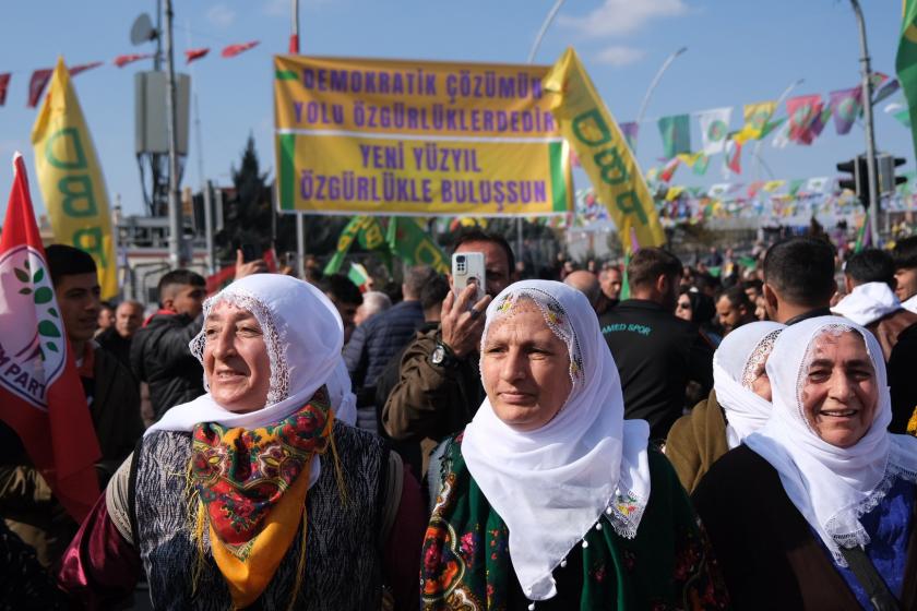 Barış, çözüm için demokratik adımlar atılarak sağlanır