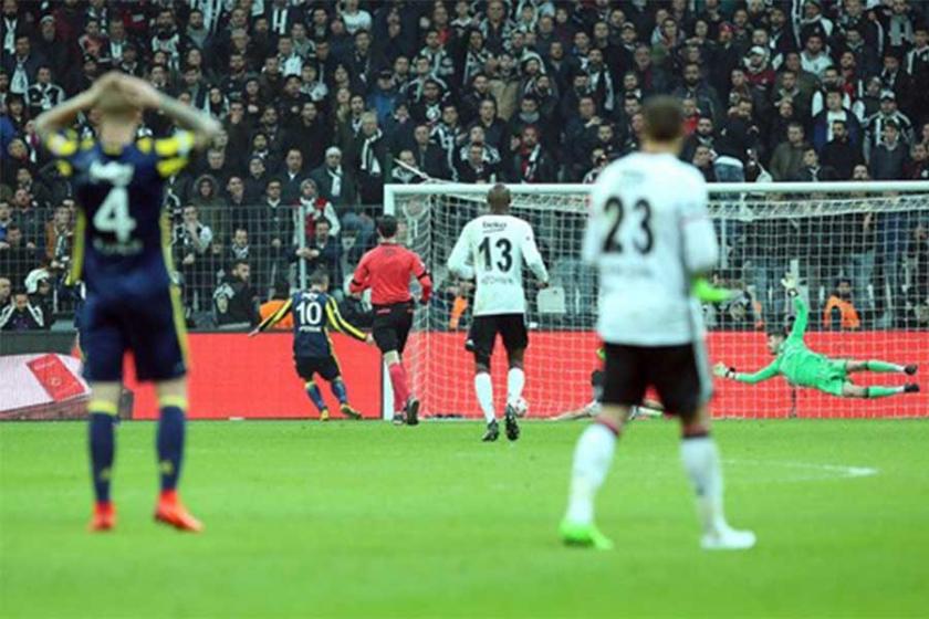 PFDK'den Tosic'e 4, Van Persie'ye 3 maç ceza