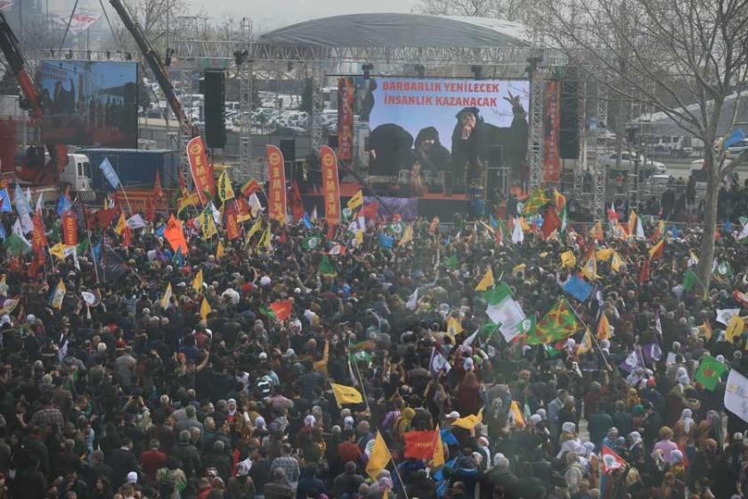 İstanbul'da Newroz alanından 'Hayır' mesajı