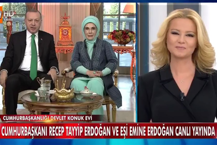 Erdoğan çifti Müge Anlı'ya konuk oldu