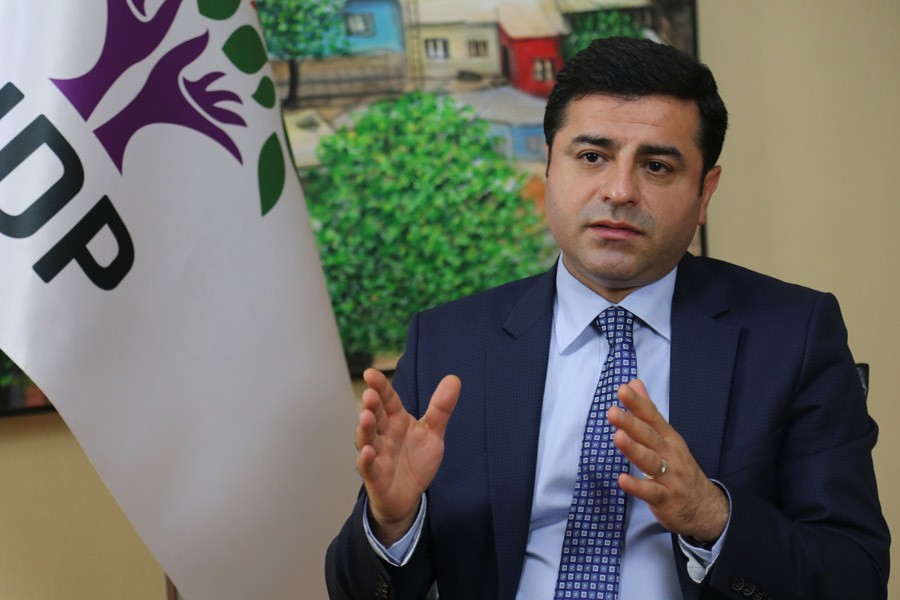 Selahattin Demirtaş: Kürtler yüzeysel söylemlere göre siyasi tavır belirlemez