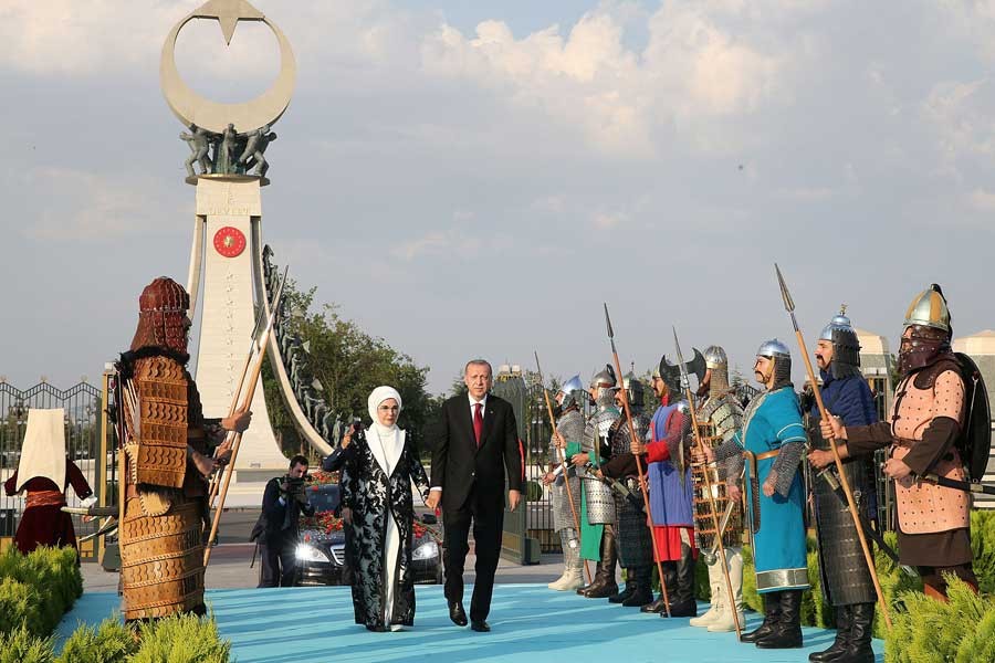 Erdoğan: Ülkemize bedeller ödeten sistemi artık geride bırakıyoruz