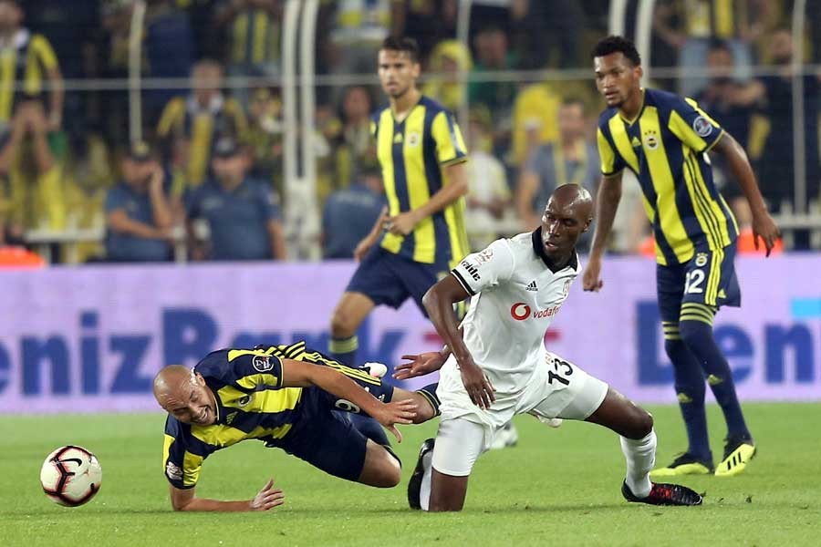 Fenerbahçe-Beşiktaş derbisi 1-1'lik beraberlikle sonuçlandı