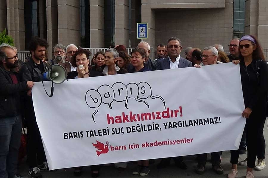 Barış Akademisyenleri davasında hakim savunmayı yarıda kesti