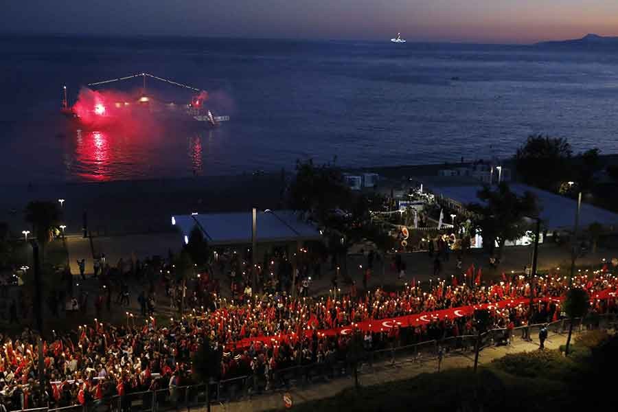 Cumhuriyet Bayramı yasakların gölgesinde kutlanacak