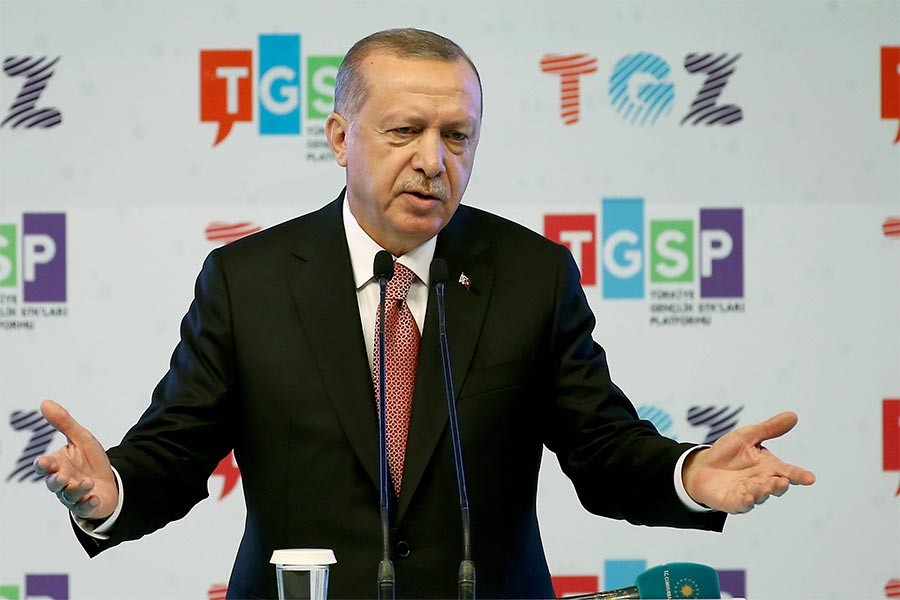 Erdoğan’dan öğrencilere: Burs değil kredi al; bedavacılığa alışma