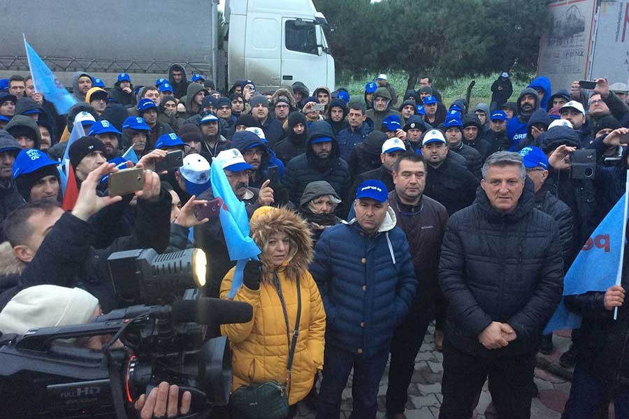 Kale Kayış işçileri sendikaya üye olunca işten atıldı