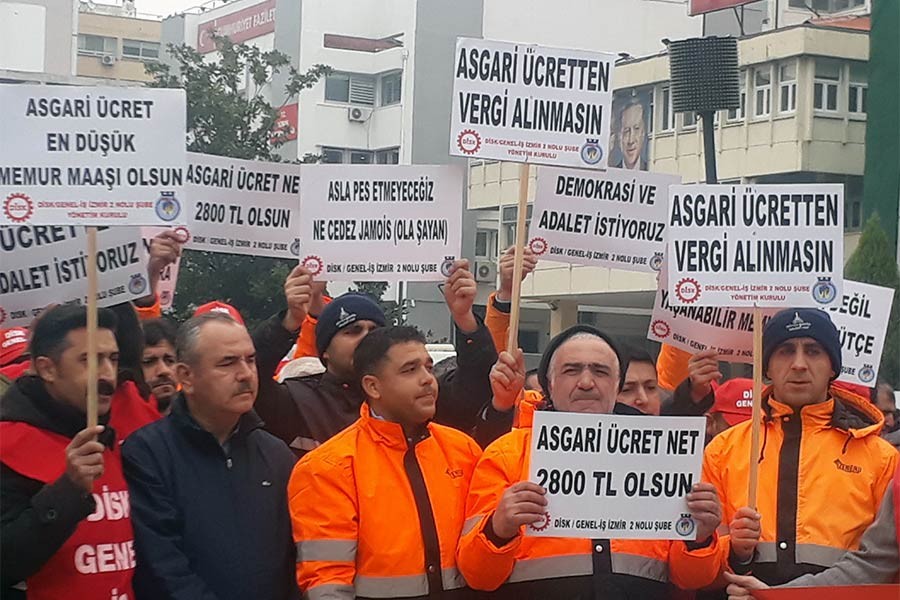 Asgari ücretli: Yağmurlu havada çıkmıyorum çünkü kışlık ayakkabım yok