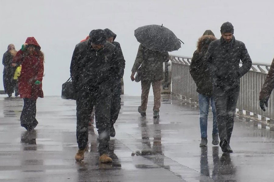 AKOM’dan İstanbul'da çarşamba ve perşembe günleri için kar uyarısı