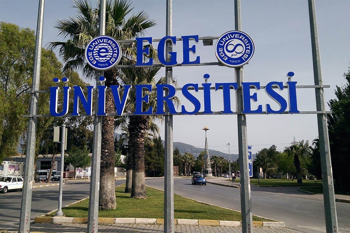 Ege Üniversitesi Rektörü Necdet Budak’a soruşturma yolu açıldı